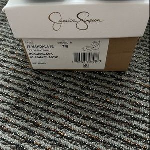 Jessica Simpson black ballet flats